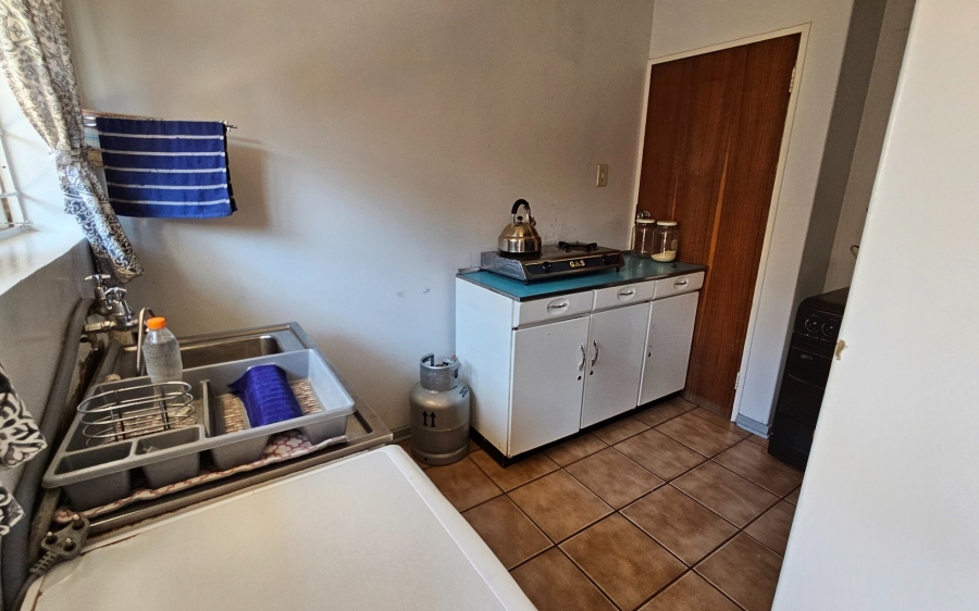 To Let 6 Bedroom Property for Rent in Potchefstroom North North West